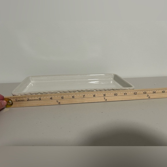 Cynthia Rowley Bathroom Vanity Makeup Dish Beige Tan Floral Tray - Picture 3 of 5